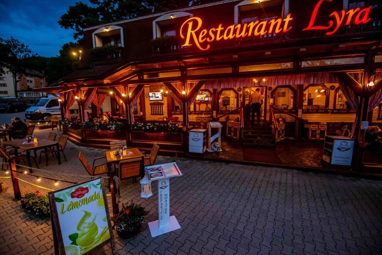 Pensiune Restaurant Lyra Corunca Eksteriør bilde